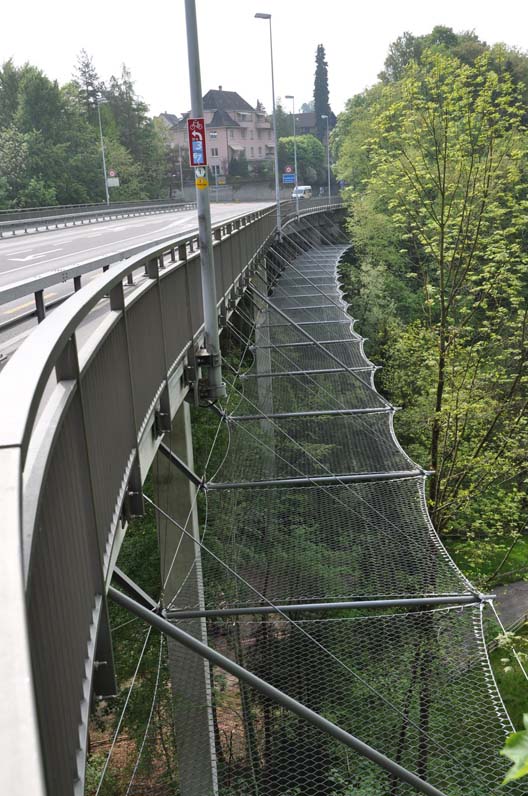 Stainless Steel Mesh Becomes New Standard for Zoo Safety, Allowing Safer Close Encounters Between Visitors and Animals