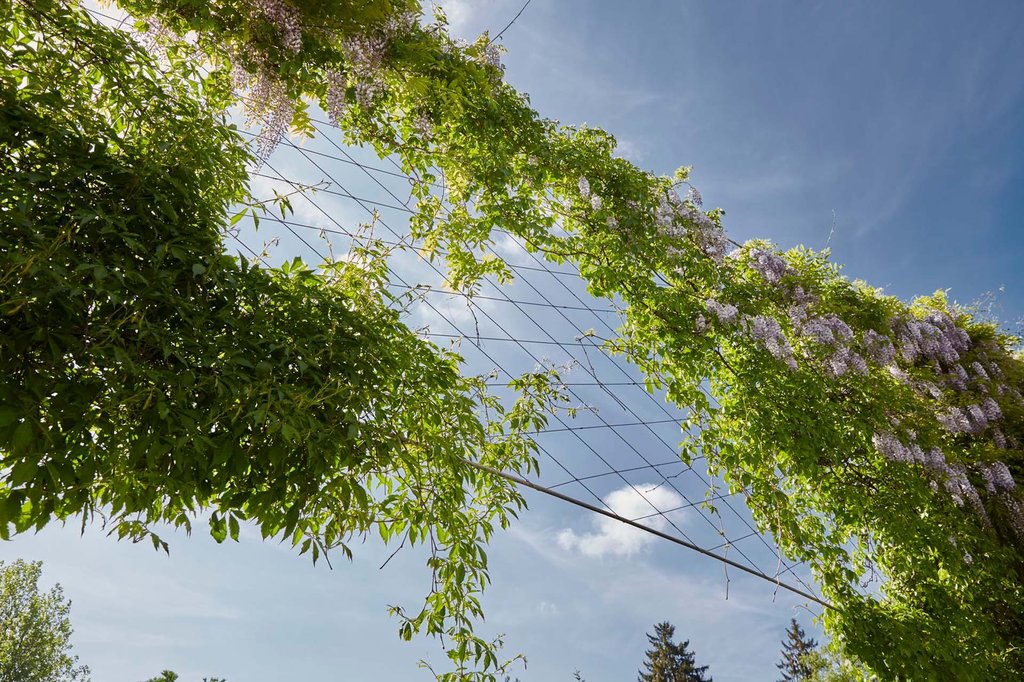 Innovative Applications of 304 Stainless Steel Wire Rope Net in Building Safety